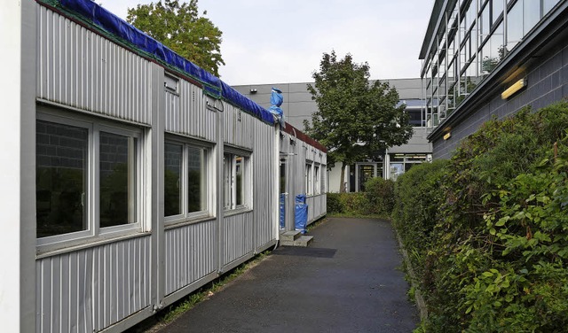 Werden bald ausgetauscht: Die maroden Container der Max-Planck-Realschule   | Foto: Hans-Peter Mller