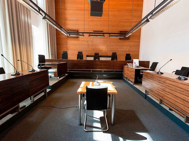 Der Prozess gegen Hussein K. findet am Freiburger Landgericht statt.  | Foto: dpa