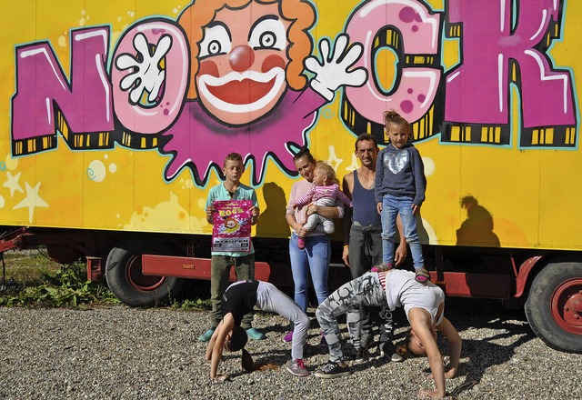 Die ganze Familie tritt auf: Diego, Jo...cke Klara (links) und Scheila (rechts)  | Foto: Rainer Ruther