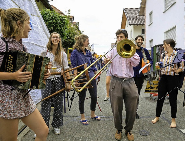 Musikalisch wurde den Besuchern einiges geboten <ppp></ppp>  | Foto: Sandra Decoux-Kone