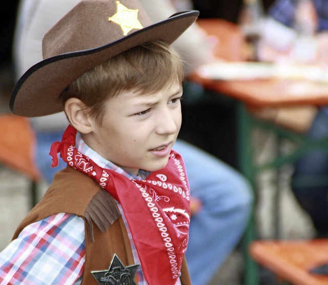 Das  Sheriffkostm passte zum Fest.  | Foto: Gerd Leuttenecker