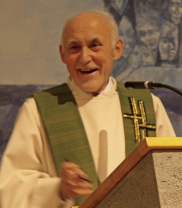 Viel Lob für den Frauenkreis und für Pater Waldemar Janzer Weil am