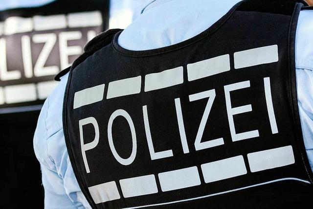 Mit Messer bewaffnete Jugendliche erbeuten in Freiburg ein paar Euro