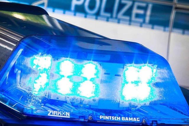 Fahrer sucht nach Auffahrunfall das Weite