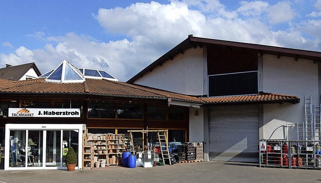 Der Fachmarkt von J. Haberstroh erfhrt einen Inhaberwechsel.   | Foto: Meier