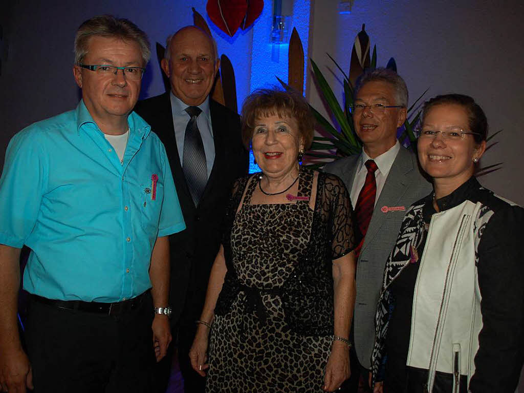 Ehrungen: Mit Dietmar Wei (von links), Helmut Bhr, Gisela Dannecker, Siegfried Weienberger und Diana Stcker.