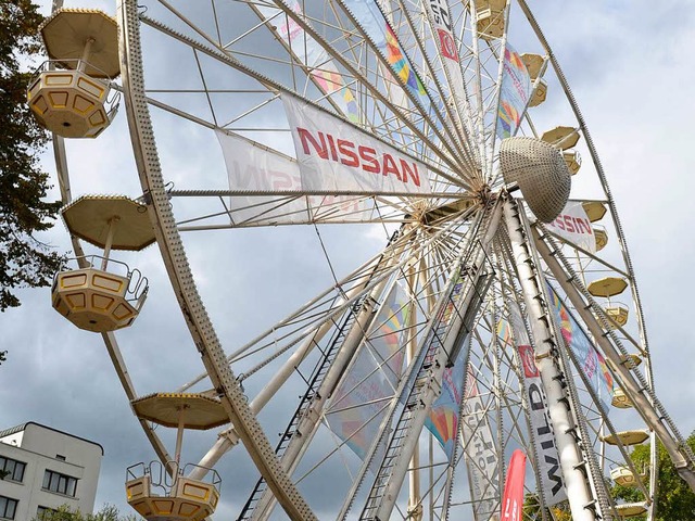 Das Riesenrad dreht sich nicht mehr, die Oberrheinmesse 2017 ist geschlossen.  | Foto: hr