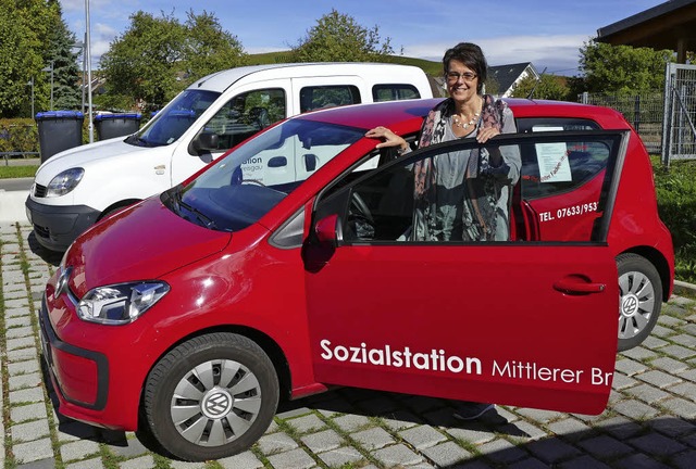 Die Autos der Sozialstation sind viele...ung Ulrike Meister seit 2012 inne hat.  | Foto: Nikola Vogt