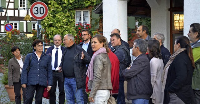 Das Gesprch von OB Schreiner (Zweite ...i Wunsch hatte interessierte Zuhrer.   | Foto: Harald Rudolf