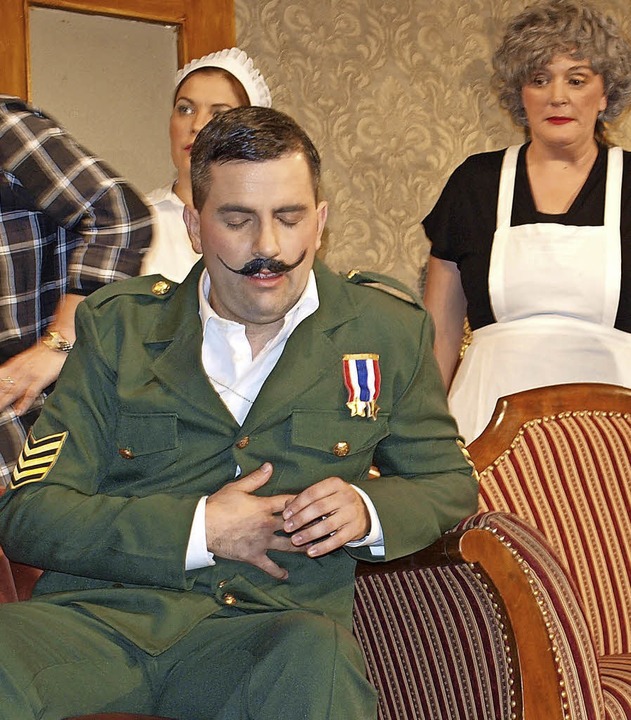 Ausnahmsweise ohne seine Pistole: Major Pirbright, von Kevin Hils gespielt  | Foto: Paul Schleer