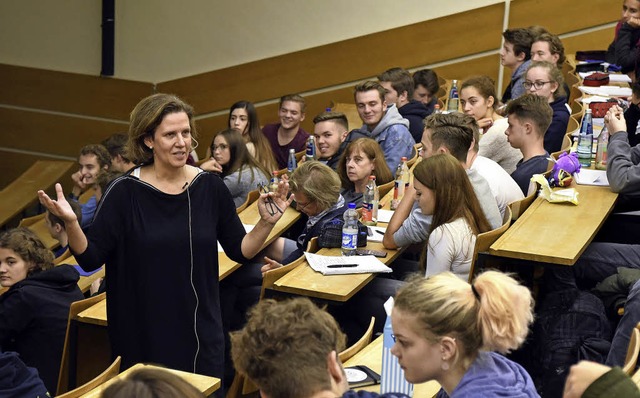 200 Freiburger Gymnasiasten besuchten ...eben, HIV und Geschlechtskrankheiten.   | Foto: Thomas Kunz