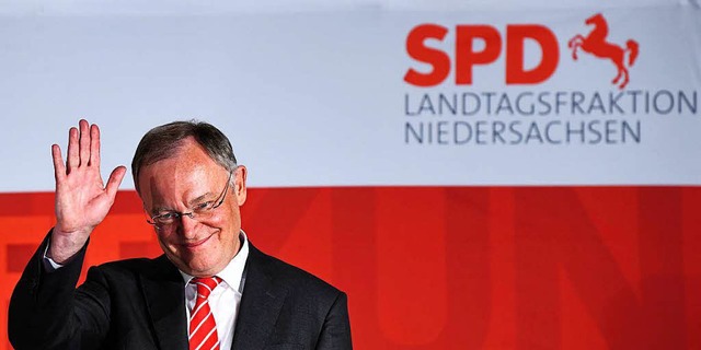 Der Sieger der Landtagswahl in Niedersachsen: Stephan Weil von der SPD.  | Foto: dpa