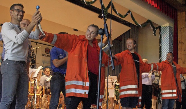 Bombige Stimmung herrschte wieder einm...es Wettspiel mit den Feuerwehrfreunden  | Foto: Karin Stckl-Steinebrunner