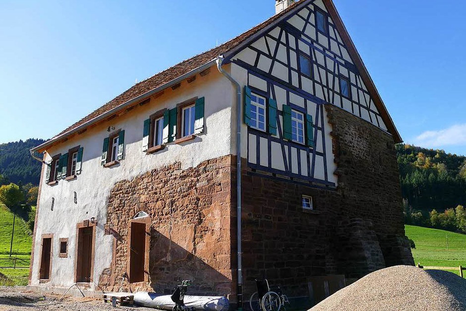 Das Effringer Schlössle – Neuzugang im Schwarzwälder Freilichtmuseum Vogtsbauernhof (Foto: Valentin Arnold) Das Effringer Schlössle – Neuzugang im Schwarzwälder Freilichtmuseum Vogtsbauernhof (Foto: Valentin Arnold)