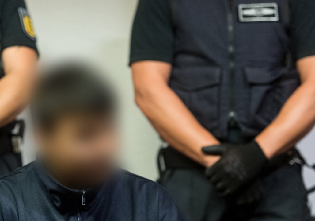 Hussein K. in der vergangenen Woche be...sagte K.s Pflegevater vor Gericht aus.  | Foto: dpa
