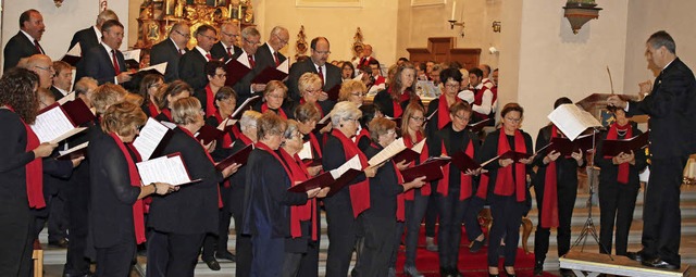 Grandioser Konzerthhepunkt: Projektch... unter der Leitung von Georg Seidler.   | Foto: Kuhlmann