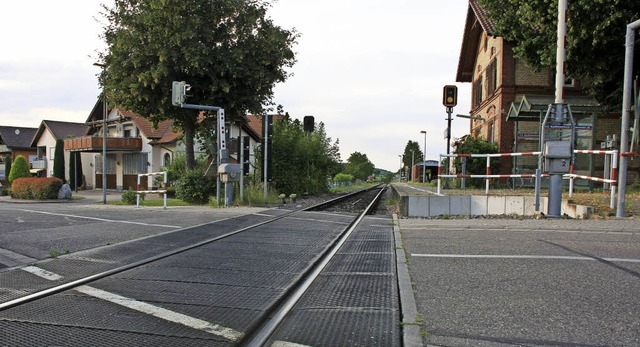 Der Bahnsteig am Bahnhof Jechtingen so...ts) auf die Westseite verlegt werden.   | Foto: Wendel