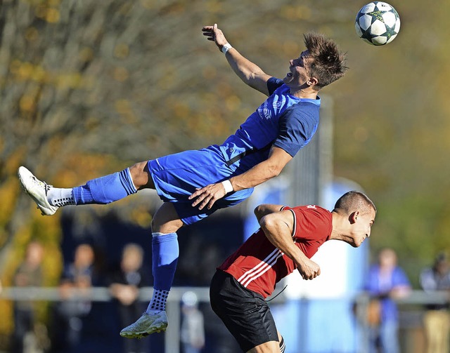 Betrchtliche Fallhhe: Den Blauen hel...r Verbandsliga nur noch Punkte weiter.  | Foto: Patrick Seeger