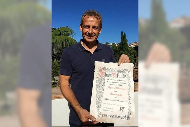 SV Breisach ernennt Jrgen Klinsmann zum Ehrenmitglied