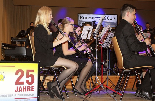 Das Jugendorchester Rickenbach feiert ...hen Gsten sein 25-jhriges Bestehen.   | Foto: Privat