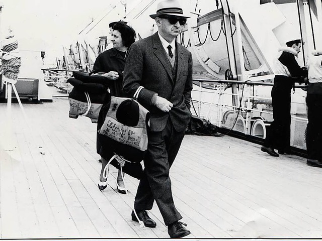 Hermann Kesten und seine Frau Toni 1965 am Hafen von Quebec   | Foto: nachlass Hermann Kesten