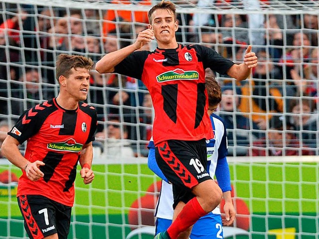 Ob ihm das wieder gelingt? Janik Haber...spielerfolg gegen die Berliner Hertha.  | Foto: dpa