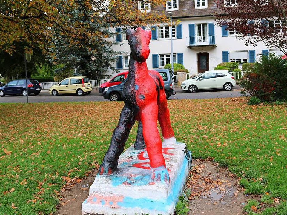 Unser Holbeinpferd sieht schon nicht mehr ganz so brav aus wie frher...  | Foto: Dana Halblaub