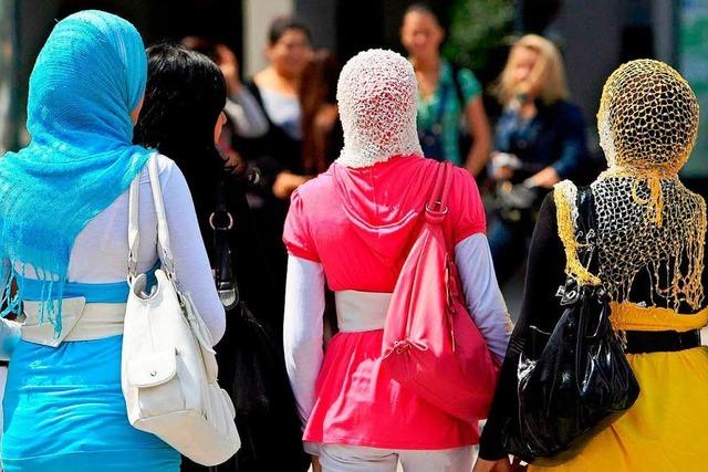 Eine Touristenführerin soll eine Muslimin aus dem Münster verwiesen haben – weil sie ein Kopftuch trug