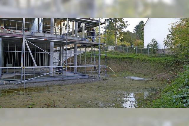 Hangwasser verteuert Kinderhausbau