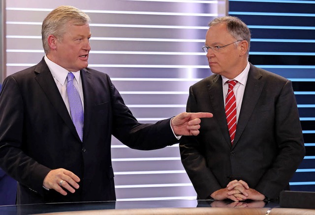 Bald Partner wider Willen? Bernd Althu...der CDU (links) und Stephan Weil (SPD)  | Foto: dpa