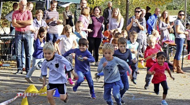 Bein Sponsorenlauf legten sich die Kids mchtig ins Zeug.  | Foto: Rolf Rhein