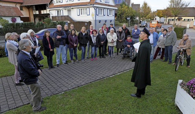 Unterwegs in Kippenheimweiler auf den ...niform des &#8222;Wylerter Bott&#8220;  | Foto: Christoph BreithaupT