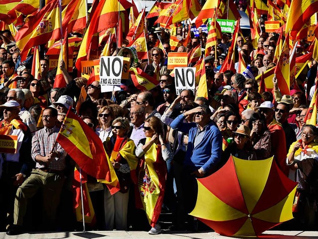 In Madrid wurde am Samstag fr die Einheit Spaniens demonstriert  | Foto: AFP