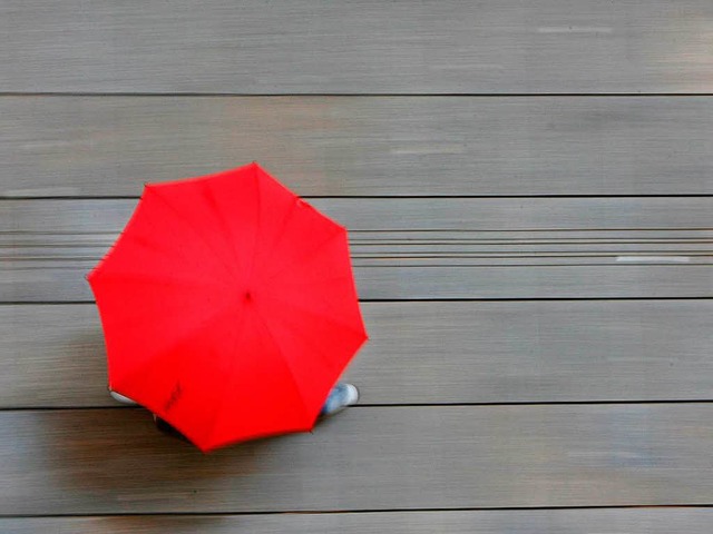 Bei diesem Schirm besteht keine Frage,...delt &#8211; in Singen war das anders.  | Foto: dpa