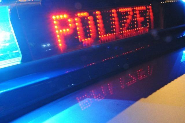 Mann schiet in Efringen-Kirchen mit Luftdruckgewehr auf Jugendliche