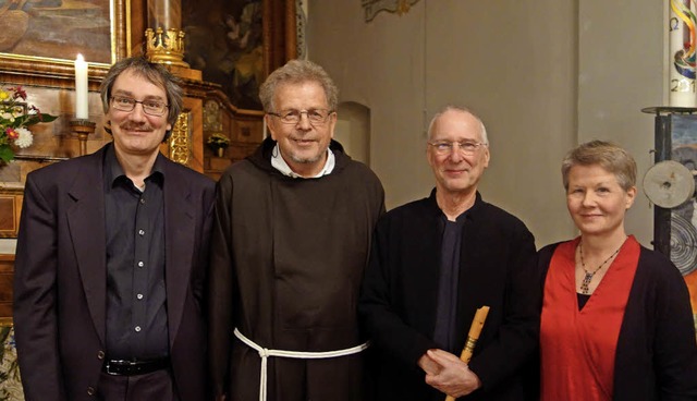 Dieter Lmmlin, Albrecht Barth und Bea.... Geburtstag von Bruder Jrgen Meyer.   | Foto: Andreas Mahler