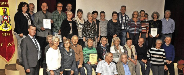 Eine groe Anzahl langjhriger Mitglieder ehrte der Turnverein Breisach.   | Foto: Kai Kricheldorff