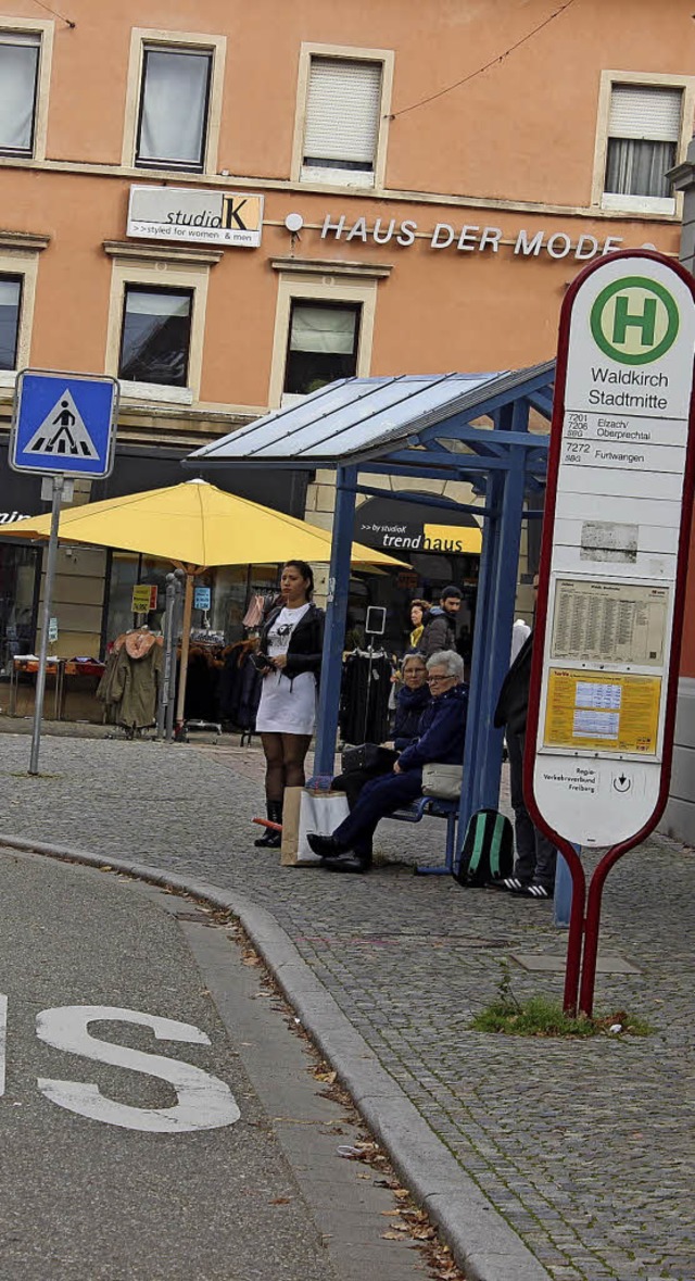 Bushaltestellen sollen barrierefrei werden.   | Foto: Bayer, Fackler, Stadt