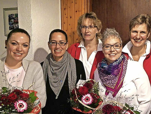 Der Vorstand der Hexen (von links): Ka...a Steiger und Oberhexe Sabine Kiefer.   | Foto: ZVG