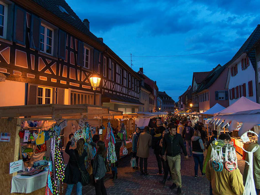Impressionen vom Martinimarkt in der barocken Altstadt Ettenheims