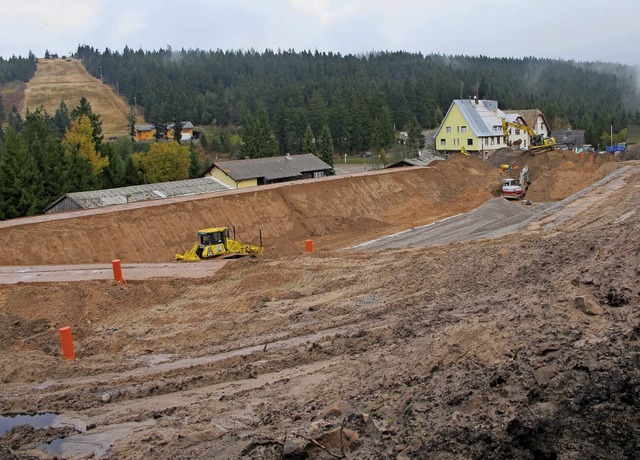 350000 Euro werden in einen Wasserspei...den Skizirkus Unterstmatt investiert.   | Foto: DVN