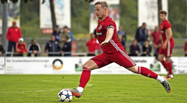 Unermdlicher Antreiber beim FFC: Fabian Sutter  | Foto: Schchtele