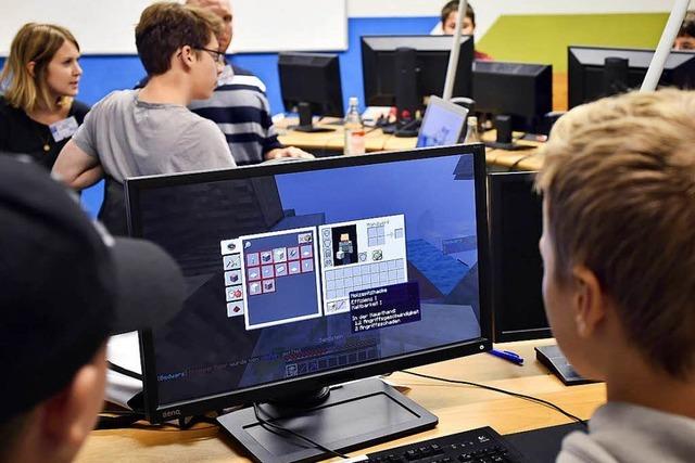 Computerspielschule hat erste Freiburger Gaming Night veranstaltet