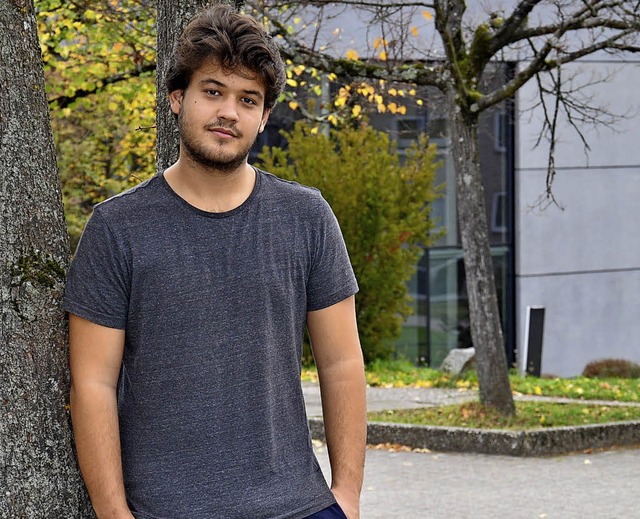 Mohammad Abazid (21) hat an der Heimschule in Ettenheim das Abi gemacht.  | Foto: Jakob Katzmann