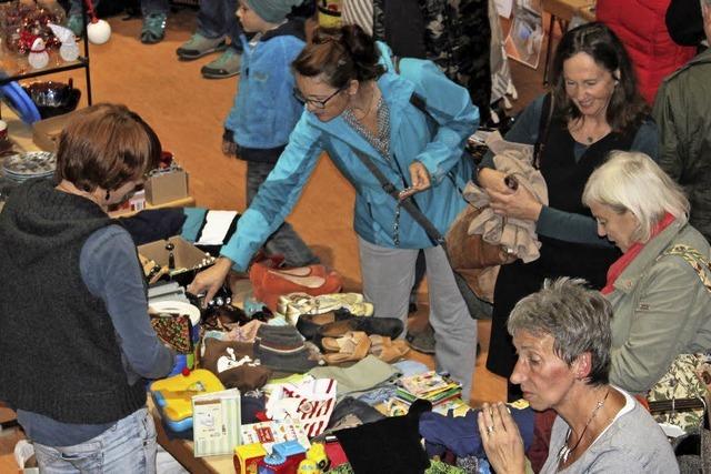 Andrang beim Flohmarkt