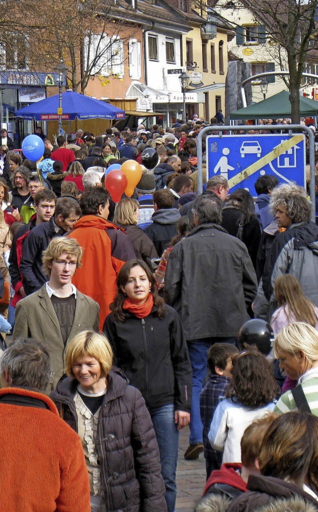 Bummeln, genieen, schauen, shoppen: D...ch Schnppchen ist, wird hier fndig.   | Foto: BZ