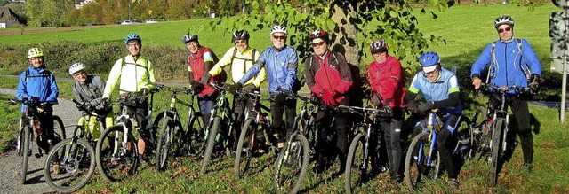 <BZ-FotoAnlauf>Zum Saisonabschluss </B...tainbiker 52 Kilometer in der Heimat.   | Foto: Radfahrverein