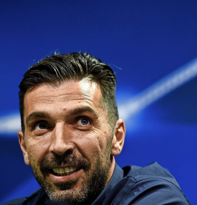 Gigi Buffon (39) wrde die WM gerne als Bhne fr sein Karriereende nutzen.   | Foto: AFP