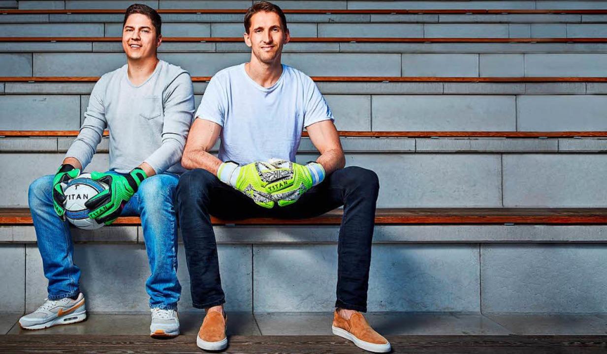Ren Adler (rechts) spielt mit T1TAN-H...sagt Grnder und CEO Matthias Leibitz.  | Foto: Christoph Nertz