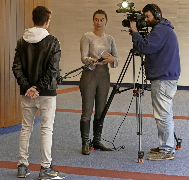 Am Rand der Tagung  wurden fr ein vir...alisierung an Schulen aufgezeichnet.    | Foto: Hans-Peter Mller